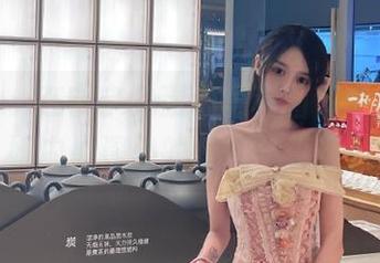 pans – 在宁宁的甜心写真图包中，探寻她内心深处的梦幻与真实！