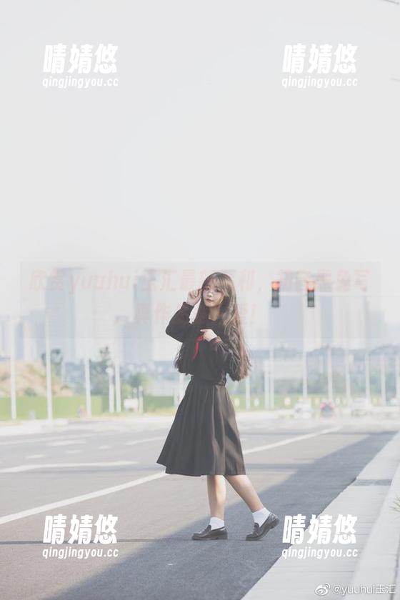 yuuhui玉汇 欣赏yuuhui玉汇最新福利,初音黑兔写真作品惹人爱!