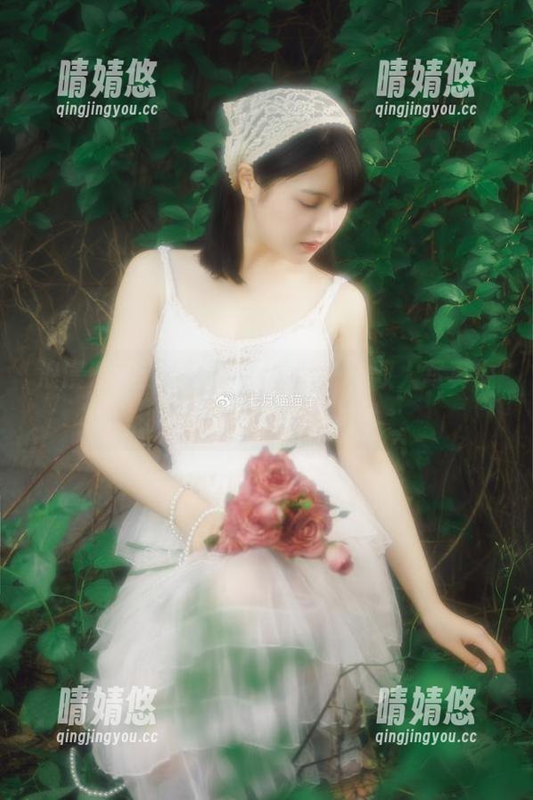 七月喵子 浪漫瞬间:探秘“七月喵子”双人写真中的精选原图照片
