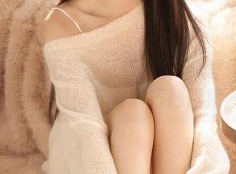 丽柜 – 甜甜无圣光吊带写真合集：甜美青春与时尚元素的巧妙碰撞