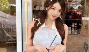 丽柜 – 夏日热浪来袭，白云短裤高清套图让你刷新夏季风尚