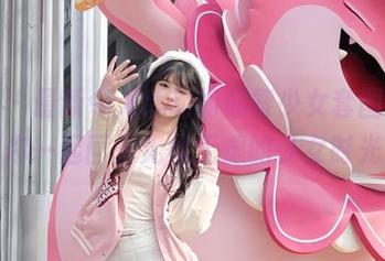 丽柜 – 最新令人心动的苏黎少女套图，陪伴你一起回忆无忧无虑的少女时光！