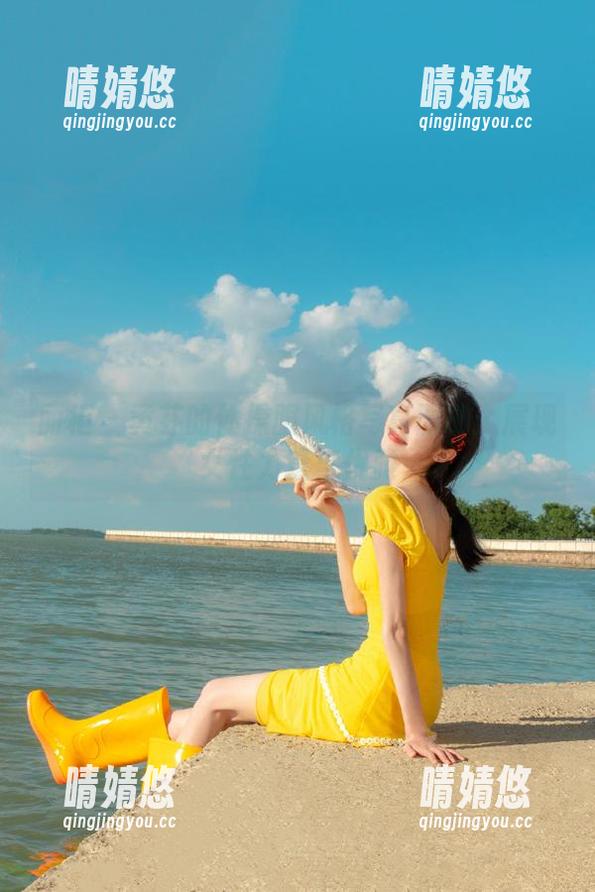 丽柜 - 黄芬的体操服风格写真图册：展现女性力量与优雅