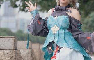 探索九九八吖最新写真资源，喜多川海梦1.0中的美丽瞬间不容错过！
