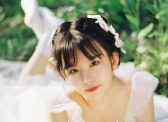 在线畅游今汐的兔女郎世界，获取丰富的写真资源！