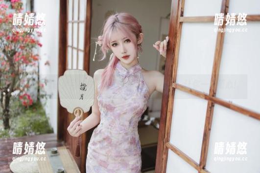 免费体验仙女月赛博写真，未来感扑面而来，让你一见倾心！