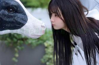 克拉女神 – 尽享大阳黑白写真网盘下载，记录每一个完美的瞬间