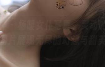 克拉女神 – 杨暖女仆写真，灵动的原图与图片展现无尽的幻想与甜美