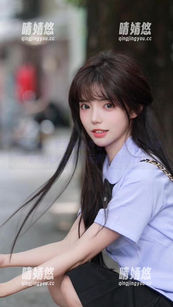 克拉女神-芊芊 克拉女神 - 芊芊最新户外图包来袭:尽享自然风光与时尚元素完美结合!