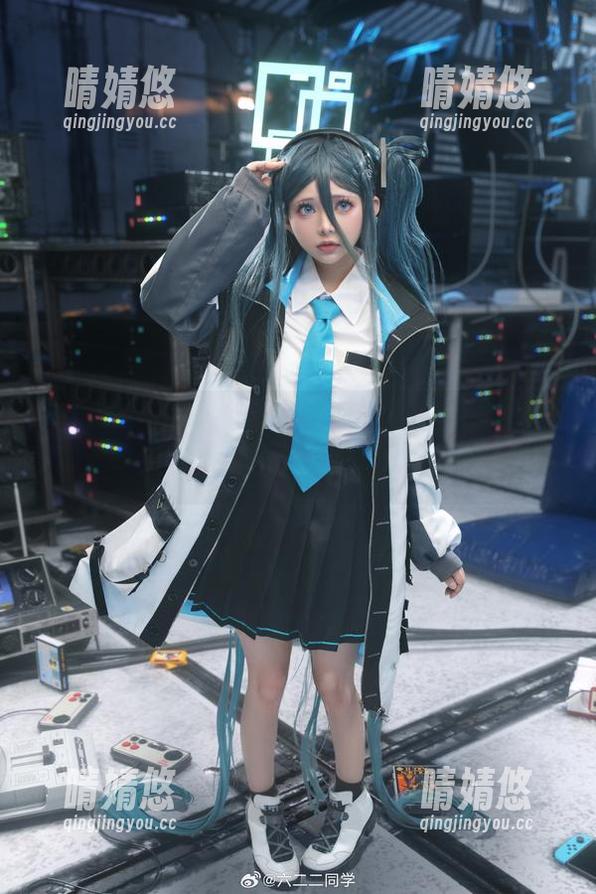 六二二同学 六二二同学呈现天谕手游炎天高清写真,快点下载享受这一视觉盛宴!