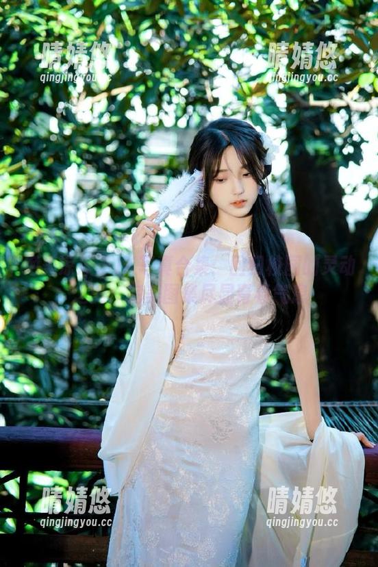 绝美凉凉子JK写真合集：回归校园的灵动之美，完美图集尽显青春气息