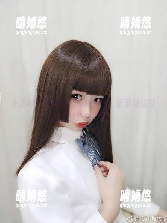 十万珍吱伏特海边写真套图，记录海浪轻拂下的难忘时光！