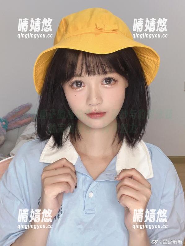 千反田鹿子 千反田鹿子的私拍作品:罩纱与豹纹泳装的完美结合,探寻魅力
