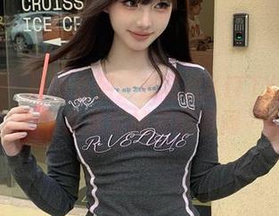 嗲囡囡 – 最新系列：施忆佳KITTY泳衣写真合集定格美丽瞬间