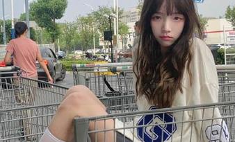 嗲囡囡 – 一起来欣赏晗大大Via日常图包，收藏她的每一个动人瞬间！