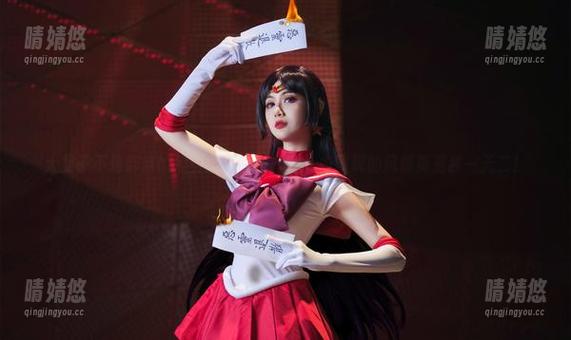 大梨子不是御姐 大梨子不是御姐的黑贞泳装美图,照片中展现的风情真是独一无二!