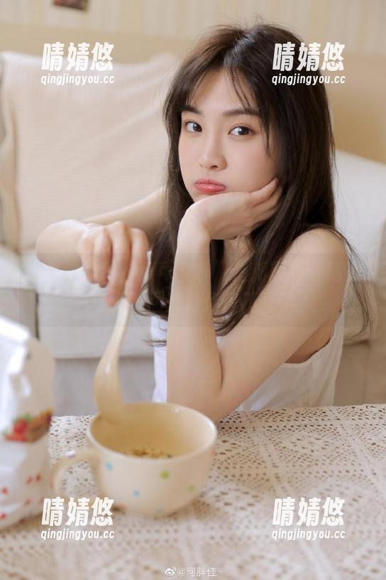 少女秩序-鹿可 少女秩序 - “鹿可女神”最新写真:精美原图与图册让你爱不释手