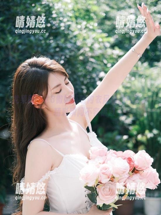 尤果网 - K8傲娇萌萌内衣风格图包更新，精彩瞬间不容错过