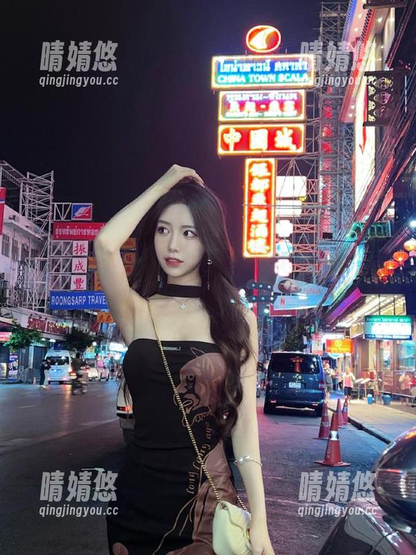 尤果网 - 小琪最新白裙写真合集，尽显轻盈如燕的婉约风情