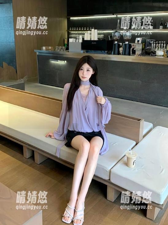 尤果网 - 探索运动魅力，杨晨晨的独特图包分享令人耳目一新