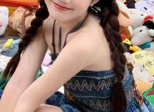 尤果网 – 从未见过的裸足艺术：王莹精彩写真图片，免费下载即刻享受！