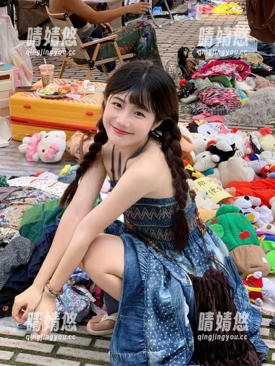 尤果网 - 从未见过的裸足艺术：王莹精彩写真图片，免费下载即刻享受！