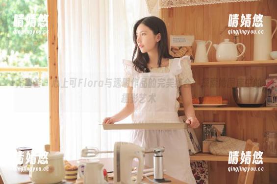 尤蜜荟 - 心上可Flora与透明作品的完美结合：探索她图库中的摄影艺术