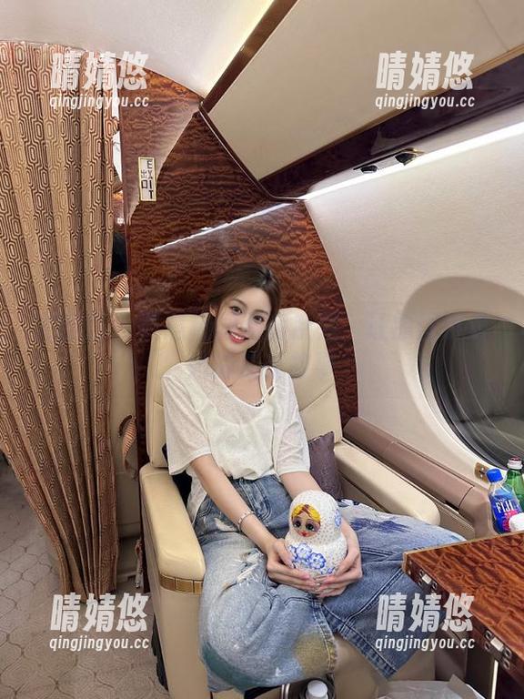 尤蜜荟-筱慧 尤蜜荟 - 筱慧校园私房系列:让原图诉说她的成长故事