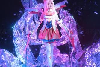 美脚写真界的女神希希_啾，最新网盘作品你绝对不能错过！