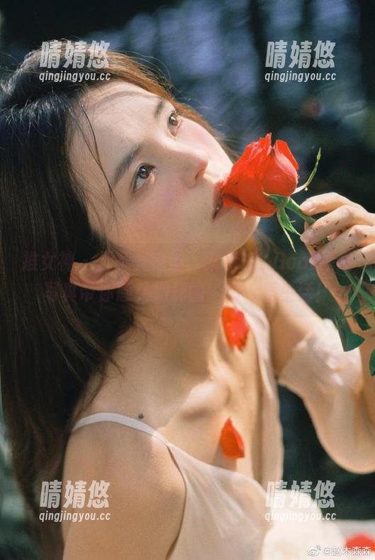 推女神 - 无圣光肉丝，沈梦瑶_Gcat原图写真带你感受别样的‘肉’质生活！