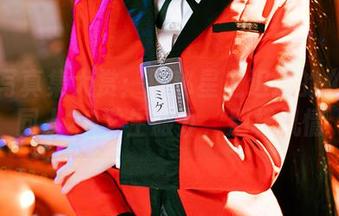 高清写真集大赏：探秘星之迟迟的《尼尔同人2B学生服》，别样风情