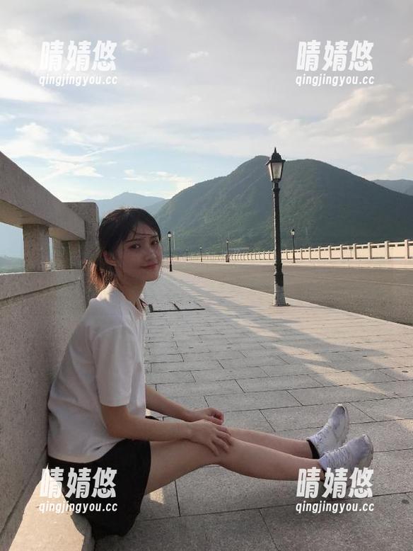 星颜社 - 唐思琪花嫁写真合集，网盘一键下载教你轻松拥有