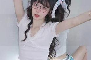 星颜社 – 解锁时尚密码，梦心玥原图分享与裤里丝的完美结合