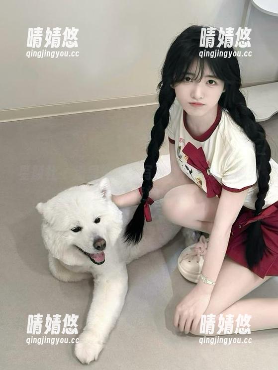 星颜社 - 潘思沁修女写真创作：从灵感到原图的奇妙旅程