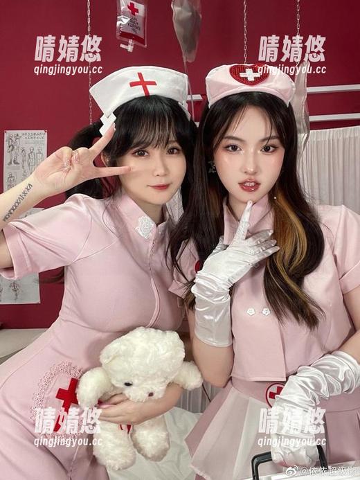 是依酱呀 快来在线看看“是依酱呀”的高清美足,绝对值得一赏!
