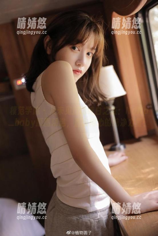 模范学院-NaNa_baby 模范学院 - 从未见过的纯白之美:NaNa_baby原图精选,直击内心的纯净力量!