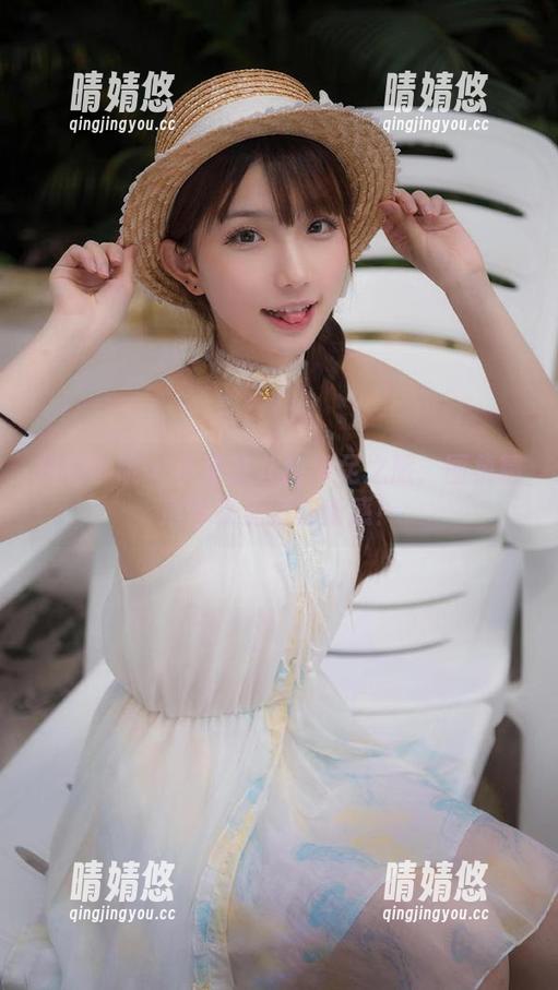 模范学院-小果冻儿 模范学院 - 小果冻儿的裸足之旅:图集精选带来无限清新感!