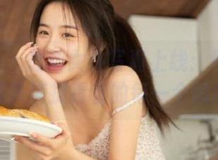 模范学院 – 最新女仆写真上线：程程CC用镜头捕捉青春的每一个瞬间