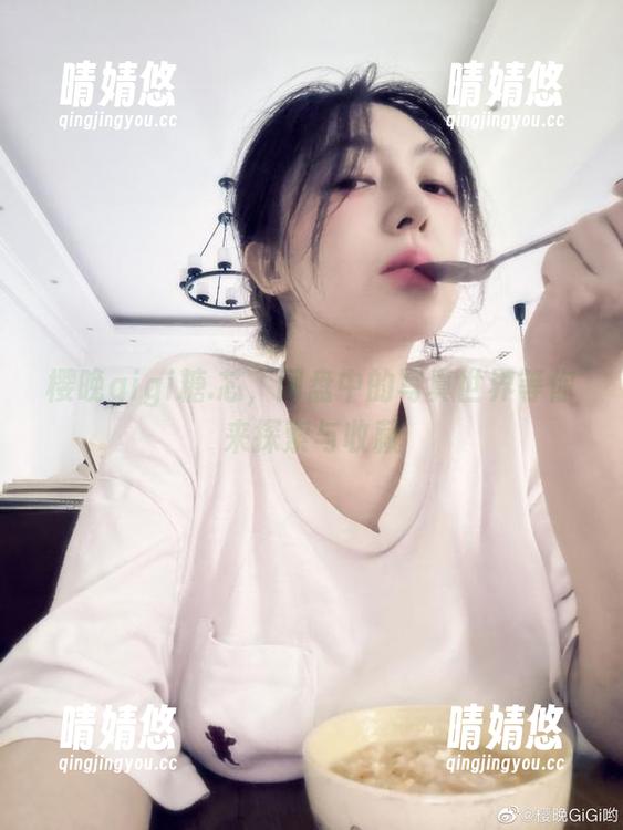 樱晚gigi糖.芯，网盘中的写真世界等你来探索与收藏