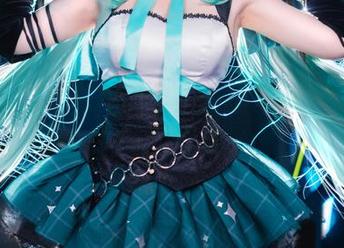 渊秧女王写真作品集：一场艺术与情感的资源盛宴