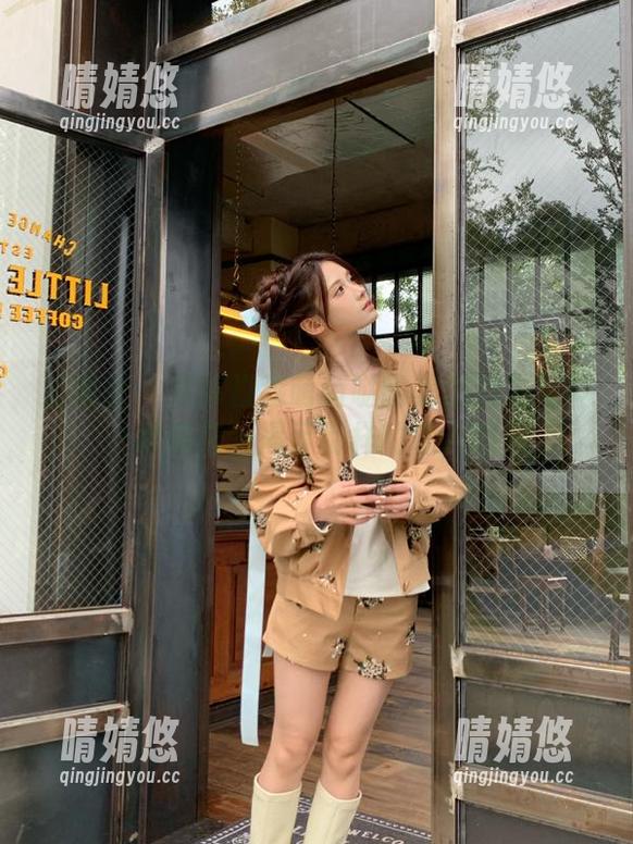 爱蜜社 - 共享淼淼萌萌哒的美脚魅力写真，唯美美图揭示别样的迷人瞬间