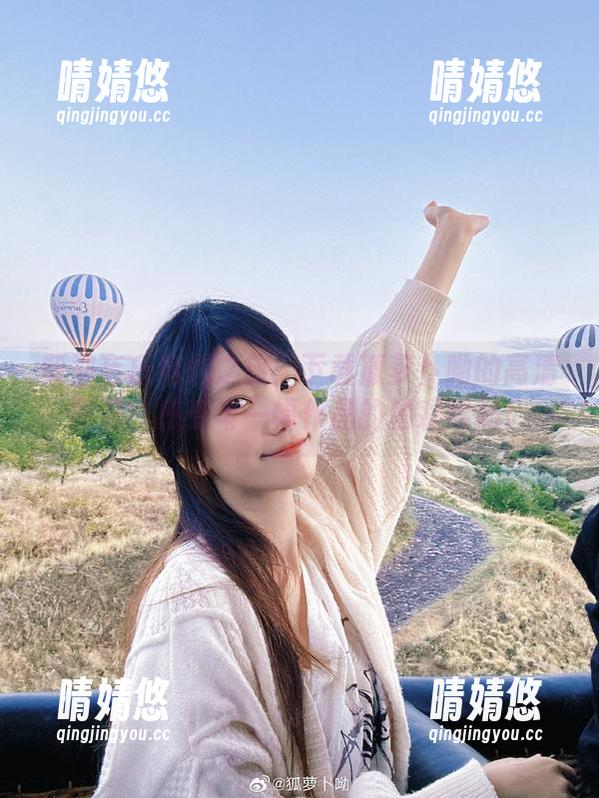 柴郡音乐绚烂之旅：下载狐萝卜呦的高清图包，感受每一幅作品的精彩瞬间！