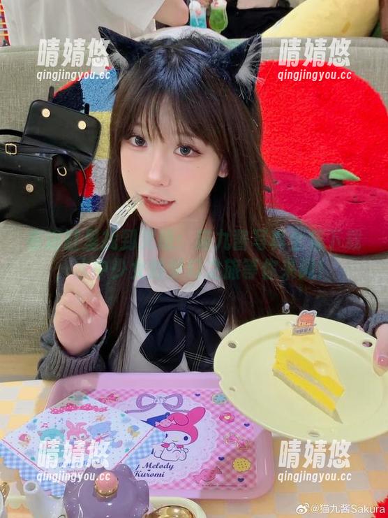 猫九酱 在浴缸里找到灵感:猫九酱写真全集下载,水中少女的梦幻之旅等你来阅!