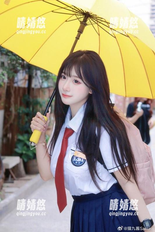 猫九酱 魅惑四射的猫九酱,超小比基尼眼镜娘的原图作品等你来欣赏!