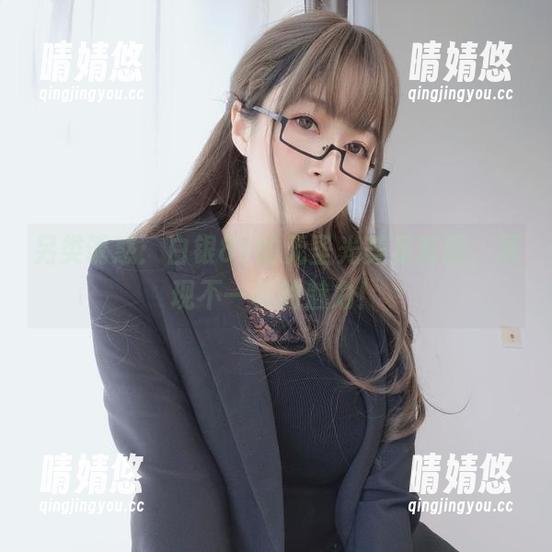 白银81 另类诱惑:白银81的无圣光美足套图,展现不一样的魅力!