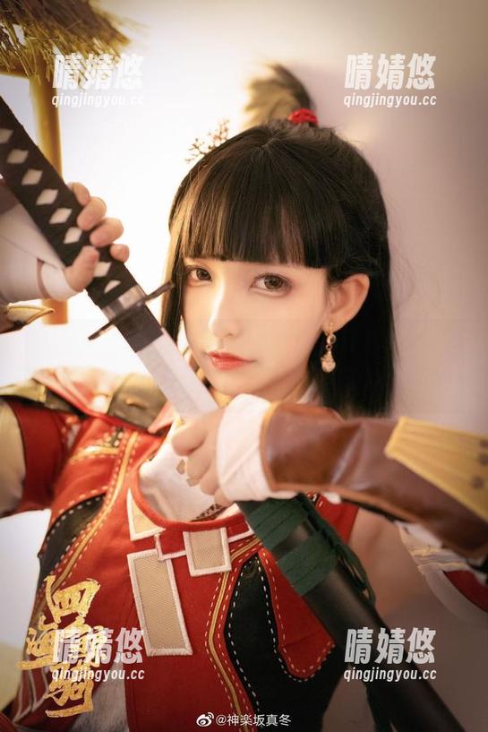 神楽坂真冬 神楽坂真冬的睡衣在线合集,带你感受她的活力与魅力满满的瞬间!