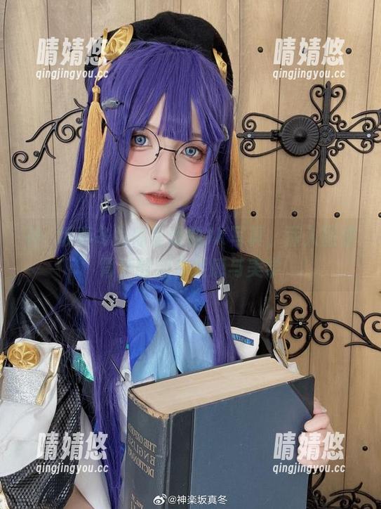 神楽坂真冬 神楽坂真冬为你呈现的JK写真,深入图像背后的创作灵感与美学