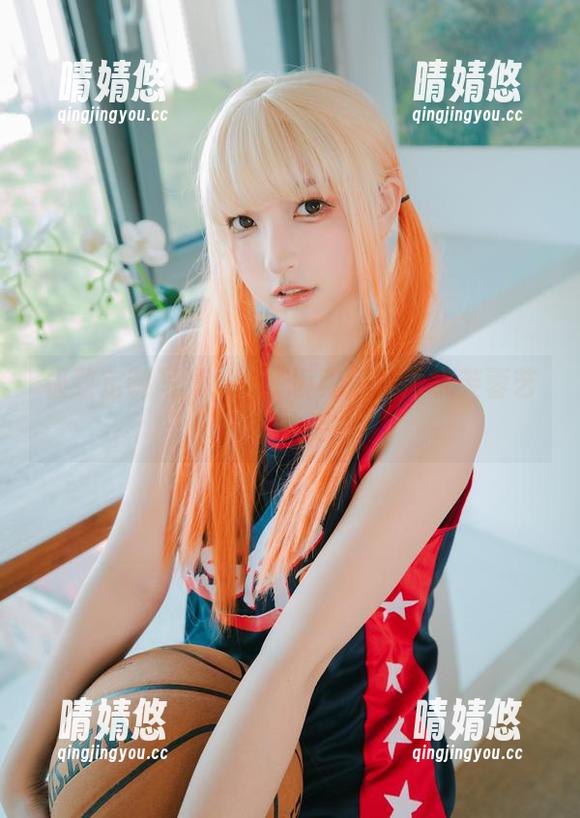 神楽坂真冬 极致定制写真:神楽坂真冬的清水芙蓉艺术之姿