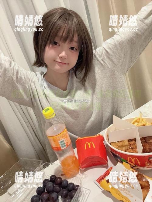 神沢永莉 欲罢不能的视觉盛宴,神沢永莉疯狂星期四图包资源上线