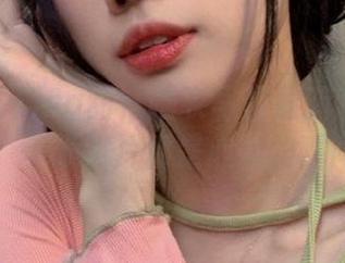 秀人网 – tina甜仔睡衣写真最新专辑曝光：每张照片都是心动的瞬间